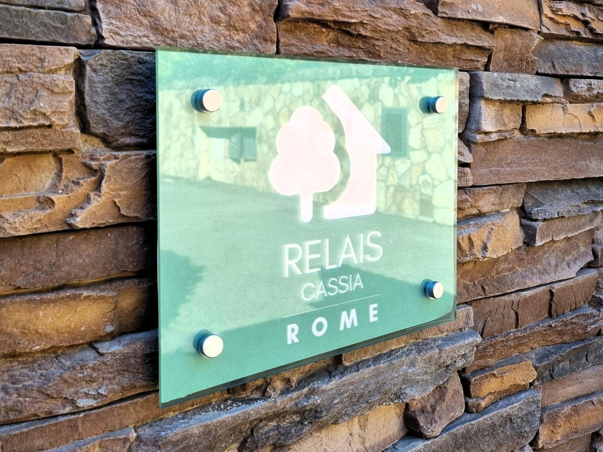 Relais Cassia Rome - Parking, Wi-Fi & Barbecue Villa Екстериор снимка
