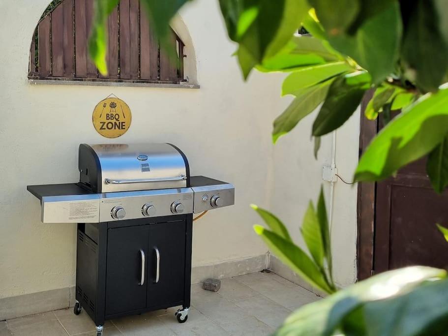 Relais Cassia Rome - Parking, Wi-Fi & Barbecue Villa Екстериор снимка
